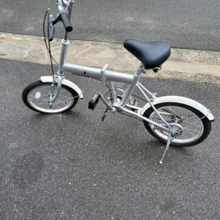 ほぼ新品　16ｲﾝﾁ折り畳み自転車
