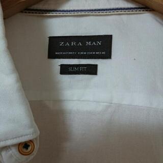ZARA MAN 白シャツの画像