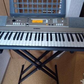 YAMAHAキーボード（スタンド付）