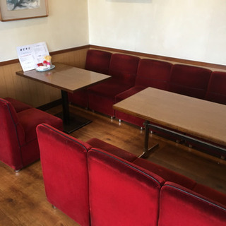 【無料で差し上げます】喫茶店閉店のためソファー、テーブル、チェア...