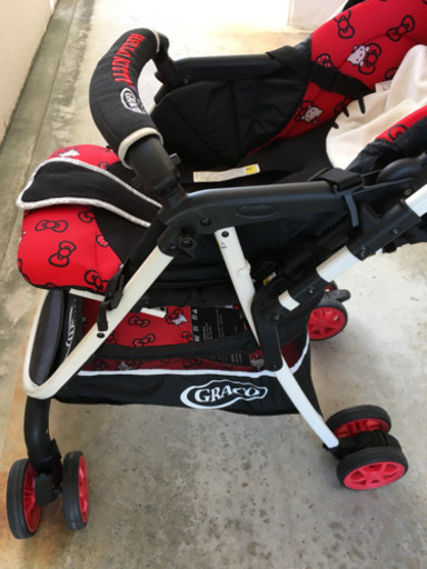 GRACO (グレコ) ハローキティ 両対面式軽量ハイシートベビーカー