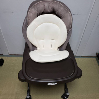 美品Aprica アプリカハ　ハイローベット&チェア　電動