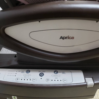 美品Aprica アプリカハ　ハイローベット&チェア　電動の画像