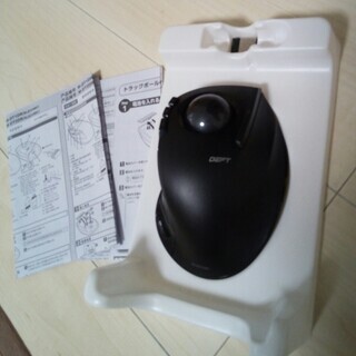 エレコム　人差し指用トラックマウス　MDT1DRBK　新品　箱入りの画像