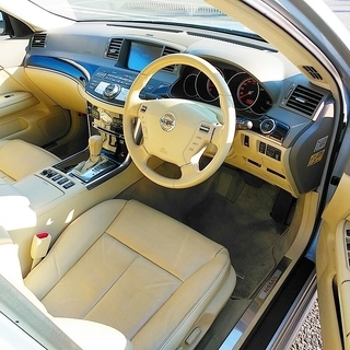 ★★フーガ350XV　最上級グレードVIP  走行2万Ｋ台！　車検付きの画像