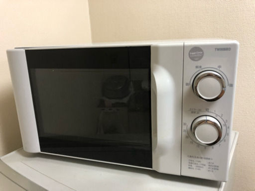使用頻度少ないデザインも良い冷蔵庫と電子レンジ