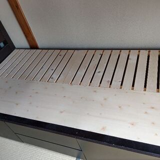 ニトリ　シングルベッドの画像