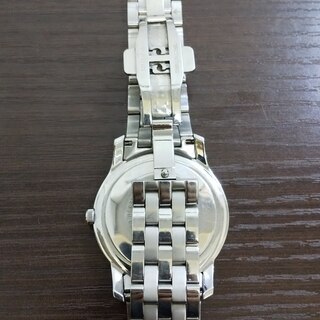 [グッチ]GUCCI 腕時計 Gクラス YA055212(5500XL) メンズ ／人気のあるロングセラーデザインの「G-クラス」。シンプルでスタイリッシュ、場所を選ばずお使い頂けるモデルの画像