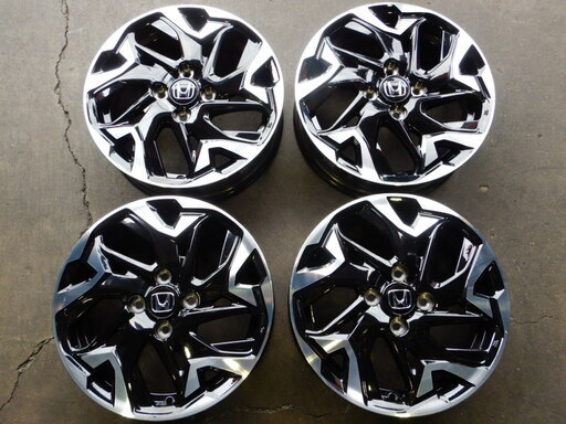 ホンダＮ－ＢＯＸカスタム純正　１５インチ　ＮＢＯＸ，ＮＷＧＮ，ＮＯＮＥ