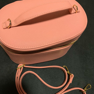 ショルダーバッグの画像