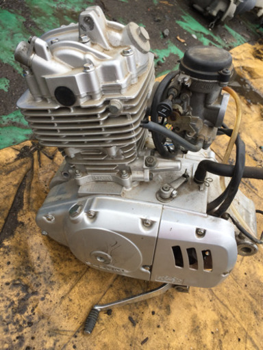 スズキGN125ccエンジン