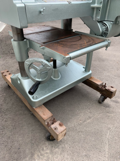 7/8 商談中 ☆動作確認済み☆ 自動カンナ マキタ300 カンナ 電動工具 東 e