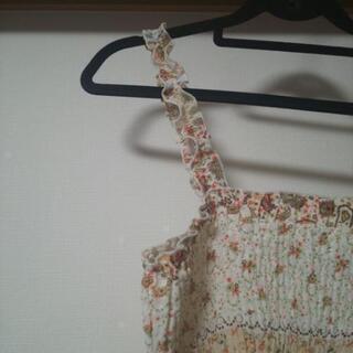 総花柄ワンピース👗の画像