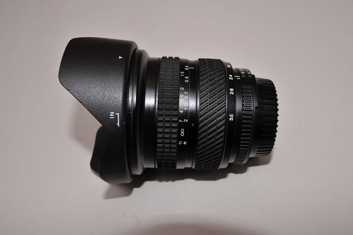 TOKINA AF 19-35mm F3.5-4.5　超広角ズームレンズ　NIKON用　中古品