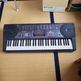 カシオ　キーボードの画像