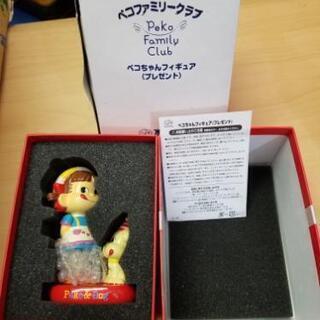 ペコちゃん　フィギュア