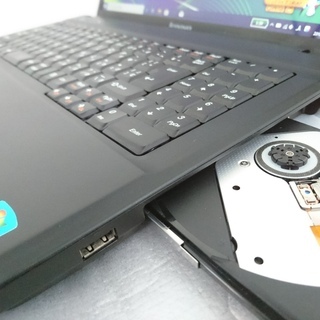 【取引中】　☆SSDで快適☆　Lenovo　15インチノート　Windows10　