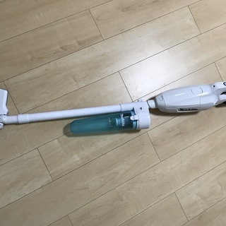 マキタ　コードレス掃除機　中古品
