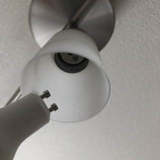 【お取引中】室内シーリング照明 5灯 電球つき(IKEA製)の画像