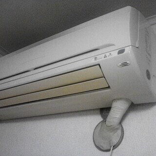 エアコン2台差し上げます。
