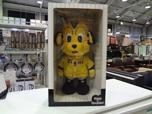 【モノ市場 東海店】Tigers　阪神タイガース　TO-LUCKY　トラッキ―　ぬいぐるみ　野球グッズ