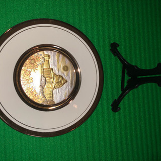 国会議事堂柄の飾り皿の画像