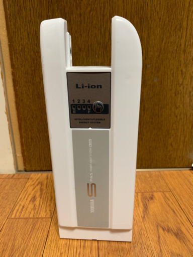 ヤマハバッテリー    新品同様保証書付き