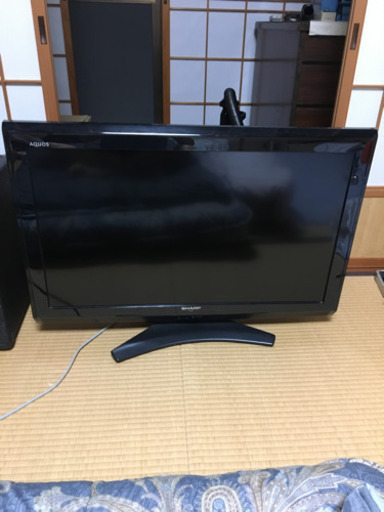 32型 SHARP AQUOS シャープ アクオス 2011年製