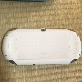 psvita ソフト、メモリーカード付き