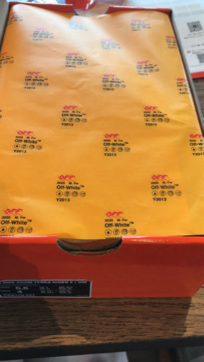 【新品&激レア】オフホワイトX NIKE ウィメンズ ズーム カイガー 5 全色3足セット 22.5cm コンプリート SNKRS正規購入