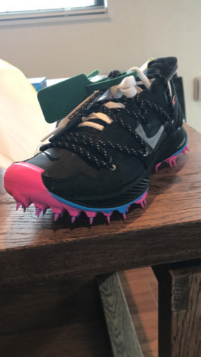 【新品&激レア】オフホワイトX NIKE ウィメンズ ズーム カイガー 5 全色3足セット 22.5cm コンプリート SNKRS正規購入