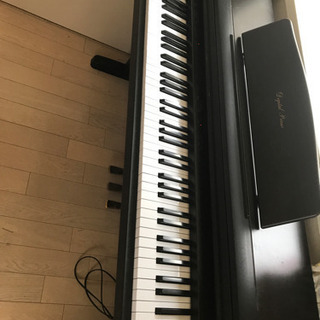 電子ピアノ