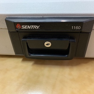 耐火金庫手提げタイプ