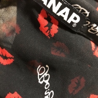 ANAP リップ柄 キスマーク 黒 透けシャツ S〜M の画像