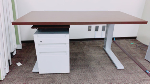 7/4 迄 : (社長、役員用)高級事務デスク