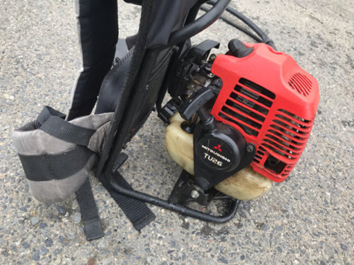 背負式刈払機(草刈機) TU26 動作品 エンジン一発かかります！管理番号7201