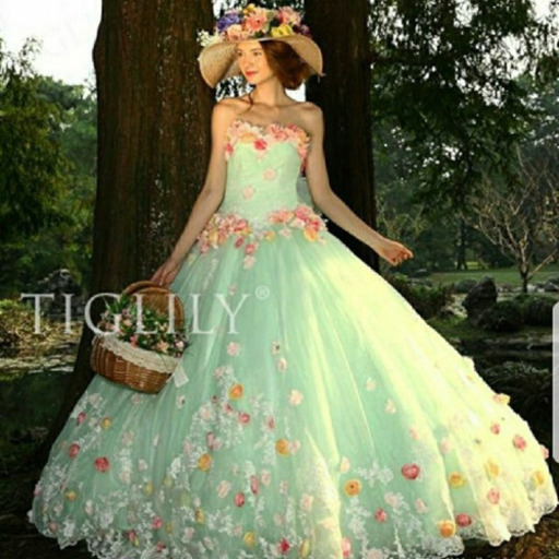 【取引中】TIGLILY ブライダルアモーレ カラードレス グリーン