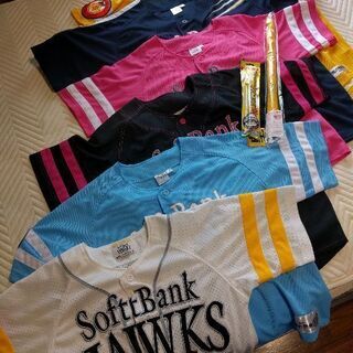 ソフトバンクホークスグッズの画像