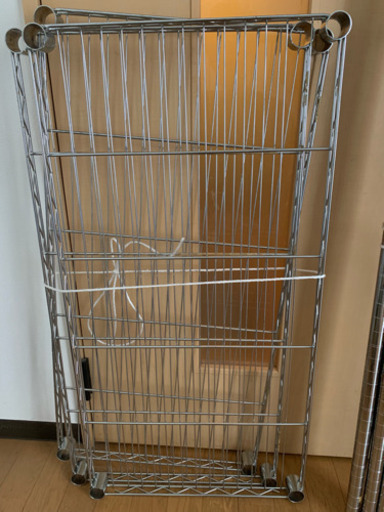 銀ラック収納