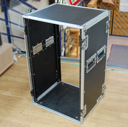 ロードレディー 18U ラックケース RR18UAD 18U 本体のみ ハンドル付き  ☆ PayPay(ペイペイ)決済可能 ☆ 札幌市 清田区 平岡