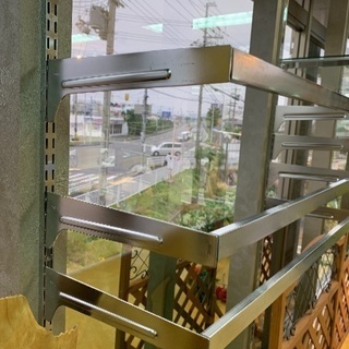 お店の展示用什器  洋服展示