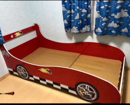 ベッド。。。。