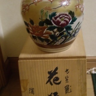生け花用極上花瓶１（箱付き）