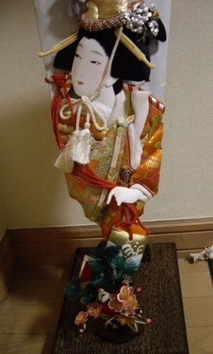 きれいな飾り用羽子板（台付き）