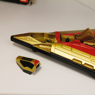 ウルトラマンダイナ ガッツイーグルα号 限定GOLD 金 新品 検)超合金/ポピニカ/ポピー/香港バンダイ/特撮/円谷プロの画像