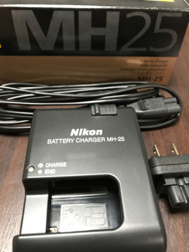 ソニー 。Nikon。バッテリー。充電器。xqdカード 。カードリーダー。
