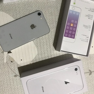 iPhone8 au SIMフリー Apple - Simフリー iPhone8 64GB シルバー au