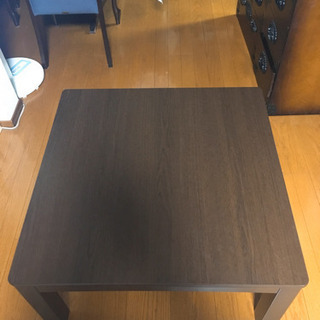 電気コタツの画像