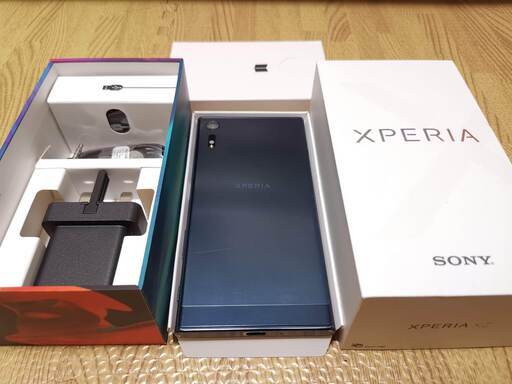 Sony Xperia XZ Dual F8332 SIMフリー(中古輸入品)