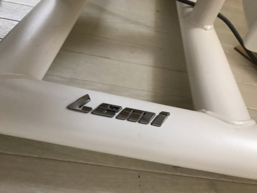 Lemi エステ用ベッド 施術台 電動  本日限り